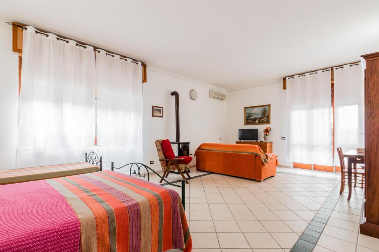 Terre Di Mare Near The Sandy Beach With Pool, Parking & Wifi Фонтане-Бьянке Экстерьер фото