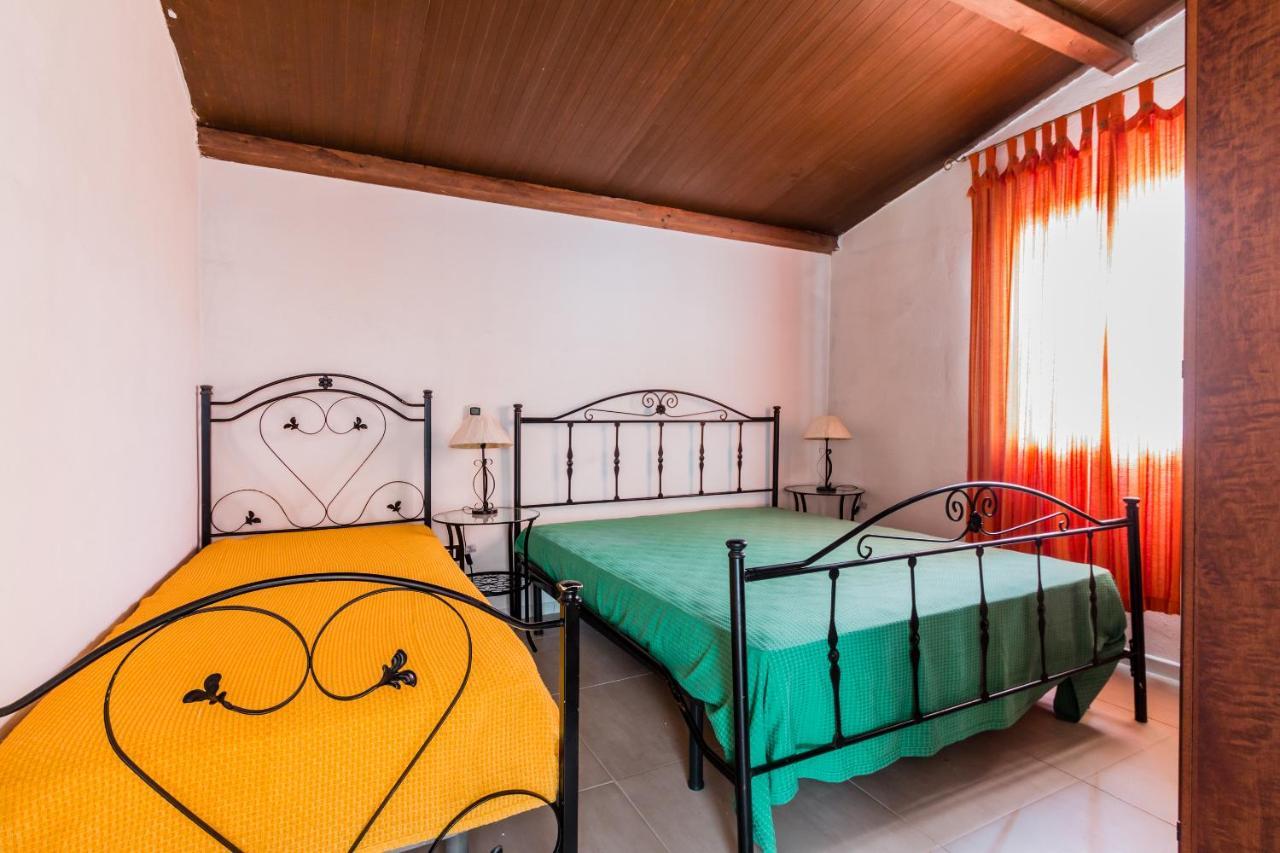 Terre Di Mare Near The Sandy Beach With Pool, Parking & Wifi Фонтане-Бьянке Экстерьер фото